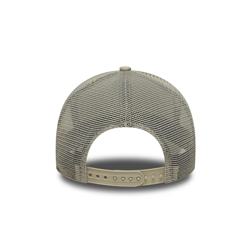 940 NY Yankees League Essential Trucker 60771711 - Image 4