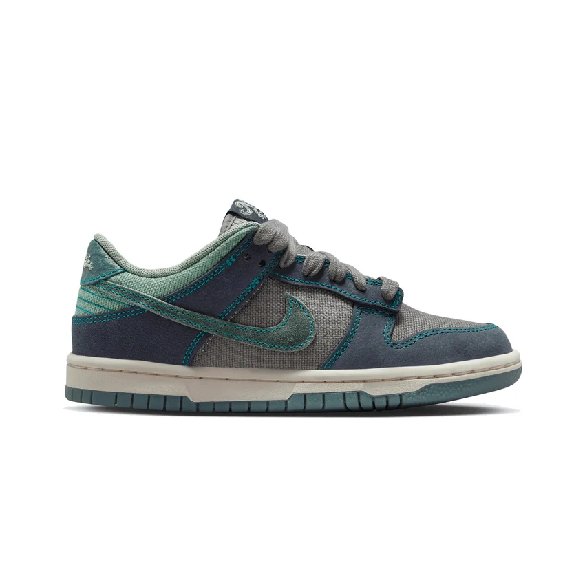NIKE DUNK LOW LV8 1 BG NIÑOS IO9743-001