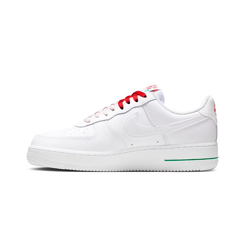 W AIR FORCE 1 07 GFX WOMEN IF0498-100 - Image 3