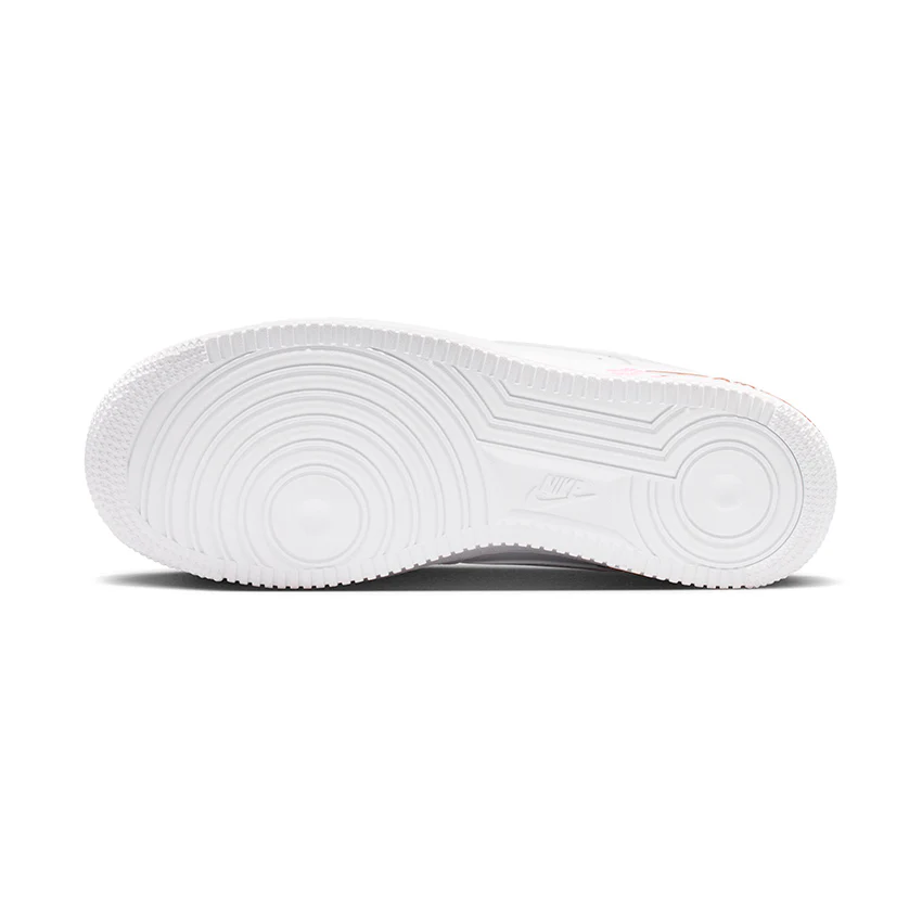 W AIR FORCE 1 07 GFX WOMEN IF0498-102 - Image 2