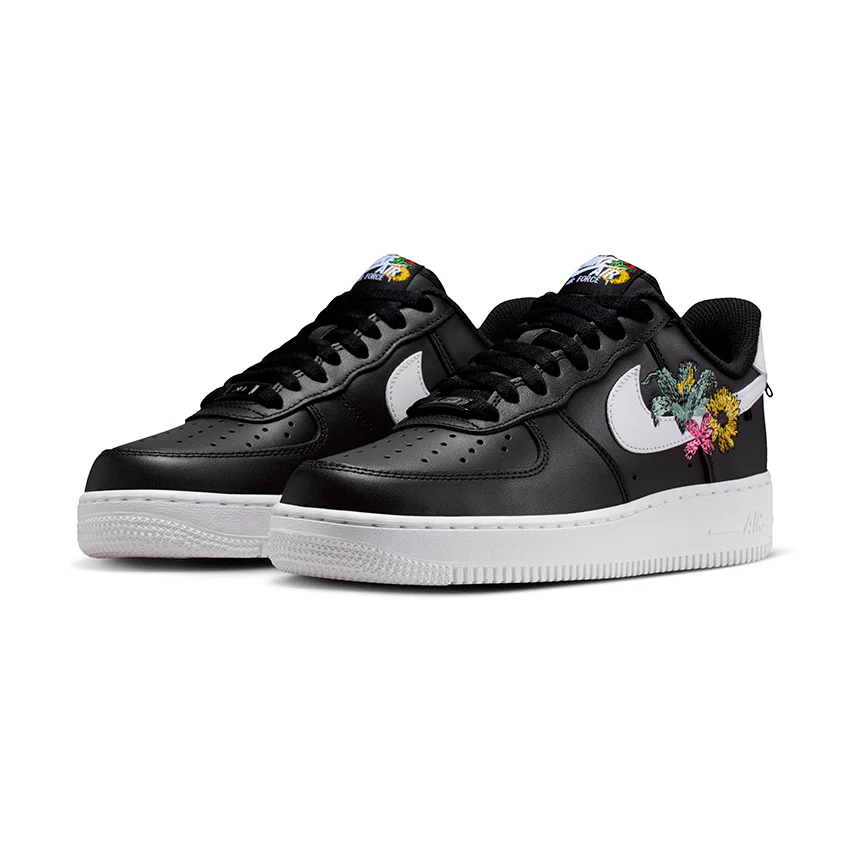 W AIR FORCE 1 07 PREM MUJER IB6644-001 - Image 4