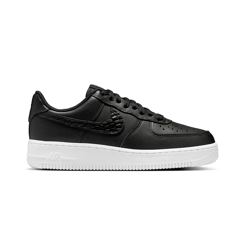 W AIR FORCE 1 07 SE MUJER IO4837-001