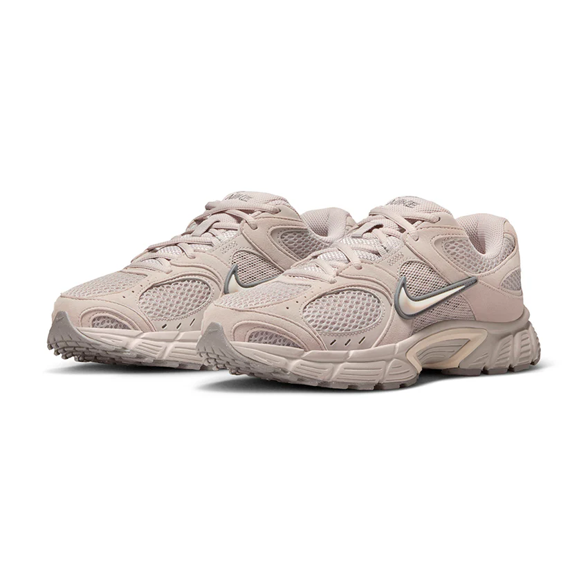 W NIKE V5 RNR SUEDE MUJER II6294-201 - Image 4