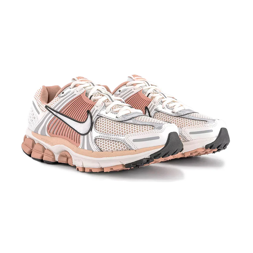 W NIKE ZOOM VOMERO 5 NEWS MUJER HF1877-102 - Image 4