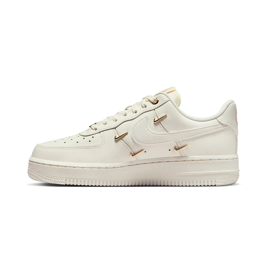 WMNS AIR FORCE 1 07 LX CN CN MUJER FV3654-111 - Image 3
