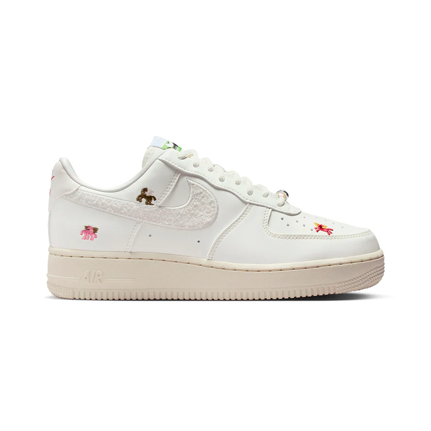 WMNS AIR FORCE 1 07 REC CN MUJER IQ1143-100