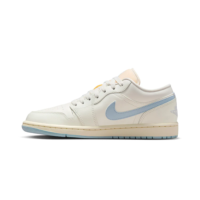 WMNS AIR JORDAN 1 LOW MUJER DC0774-106 - Image 3