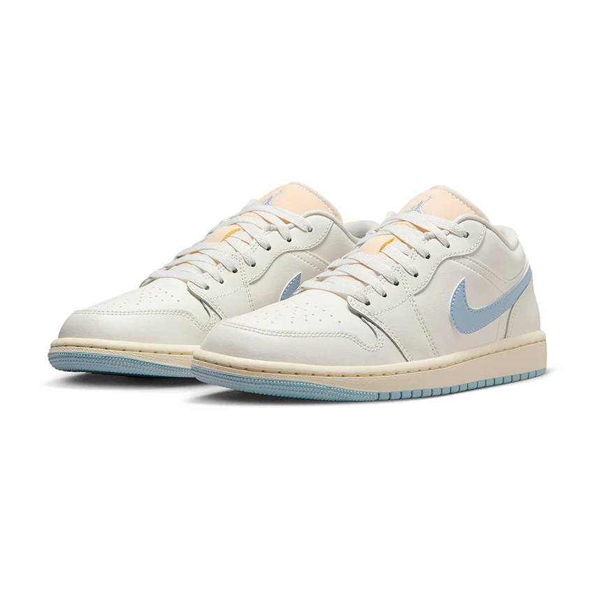 WMNS AIR JORDAN 1 LOW MUJER DC0774-106 - Image 4