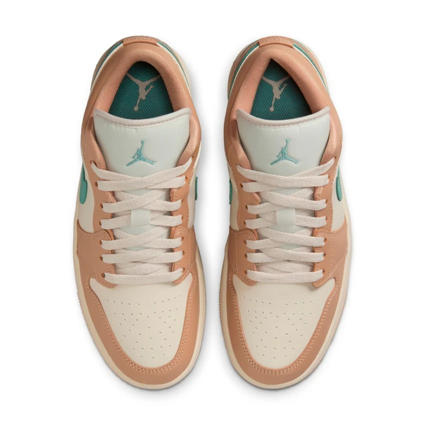WMNS AIR JORDAN 1 LOW MUJER DC0774-130 - Image 5